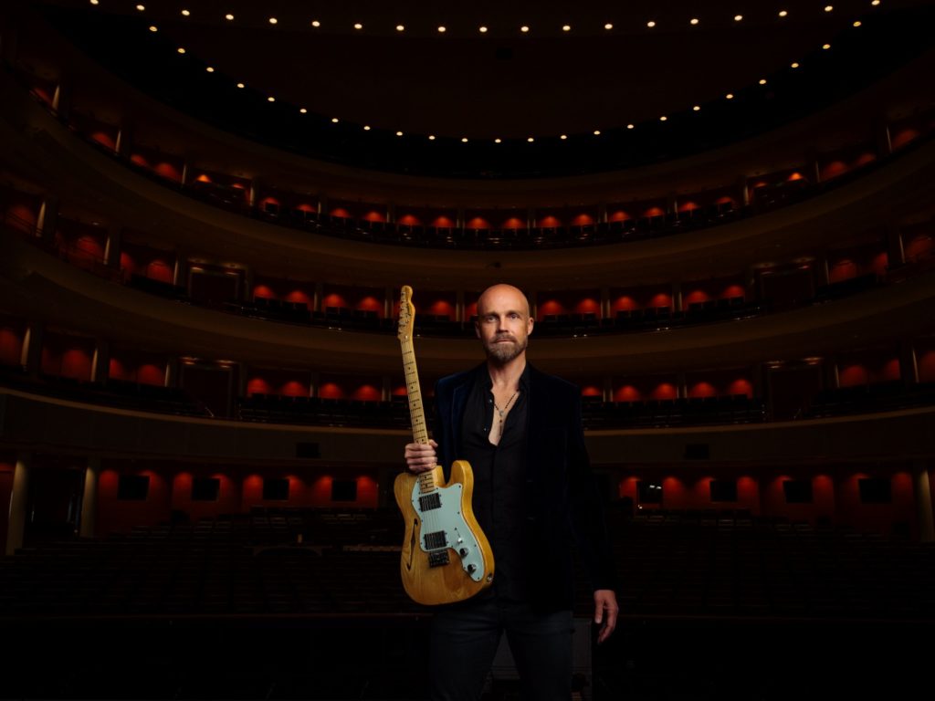 JUHA TAPIO: Ensi-illan konsertti